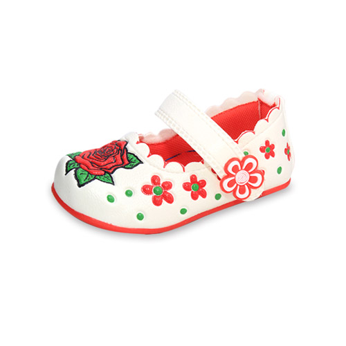 Sepatu Embos No.23-25 - 7006