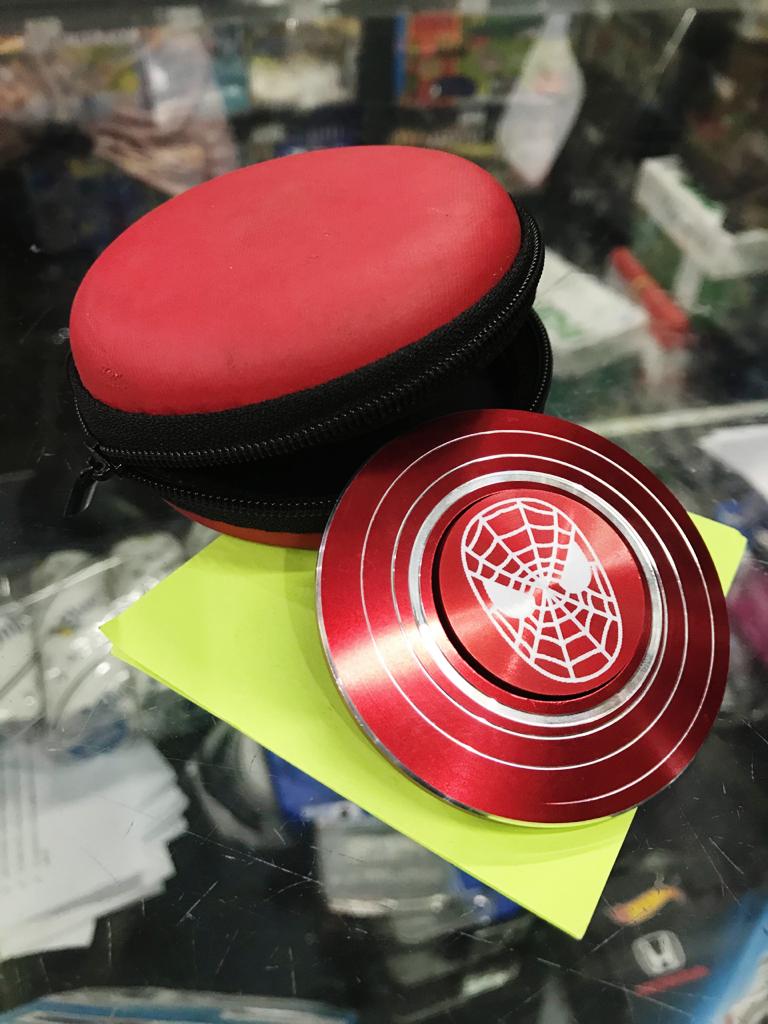 Spinner Besi Karakter/Polos (dompet merah)